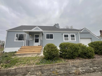 8494 Wexford Ave, Cincinnati, OH 45236
