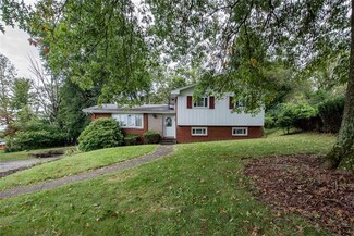 111 Larchfield Dr, McKeesport, PA 15135