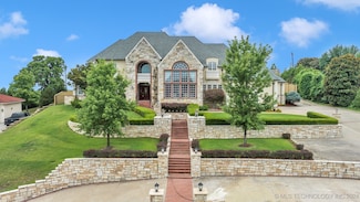 6332 E 88th St, Tulsa, OK 74137