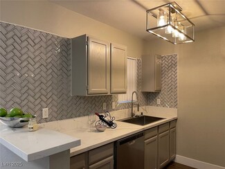 6650 W Warm Springs Rd Unit 2158, Las Vegas, NV 89118