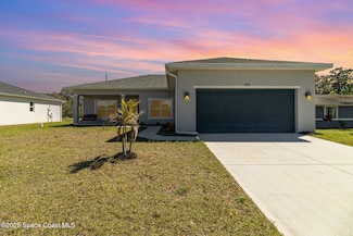 431 Bridgeport Ave NW, Palm Bay, FL 32907