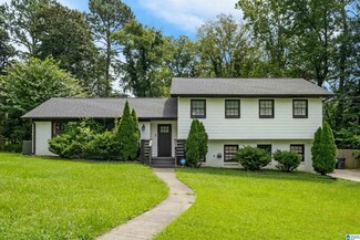 2548 Woodmeadow Ln, Birmingham, AL 35216