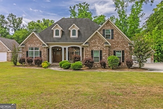 2111 Hiwassee Dr, Bonaire, GA 31005