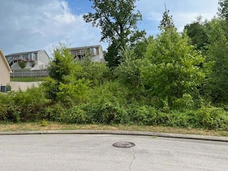 1698 Short Leaf Ln, Soddy Daisy, TN 37379
