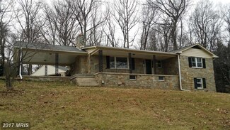 4990 Flossie Ave, Frederick, MD 21703