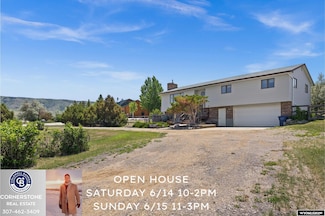 4450 S Skyline Rd, Casper, WY 82604
