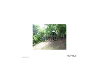 636 Club Dr, Washington, WV 26181