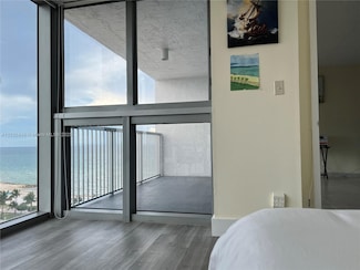 2655 Collins Ave Unit 1405, Miami Beach, FL 33140