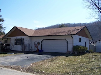 600 Wisconsin St, Woodman, WI 53827