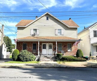 434 Madison Ave, Jermyn, PA 18433