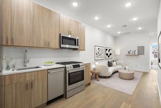 364 8th St Unit 2R, Jersey City, NJ 07302
