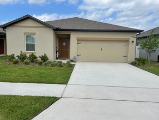 833 Orchid Grove Blvd, Davenport, FL 33837