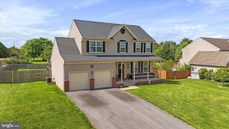 13319 John Martin Dr, Williamsport, MD 21795