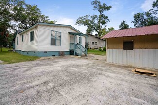 2023 Lee Ave, Sanford, NC 27330