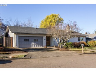 4215 NE 130th Place, Portland, OR 97230