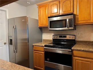 732 Arthur Ave, Virginia Beach, VA 23452