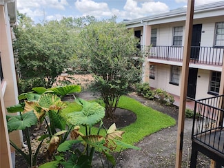 120 S Church Ave Unit 203, Tampa, FL 33609