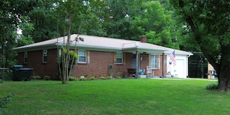722 Hickory St, Centerville, TN 37033