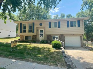 14913 Olive St, Omaha, NE 68138