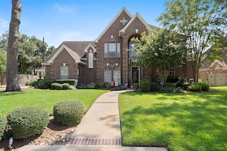 13811 Almahurst Cir, Cypress, TX 77429