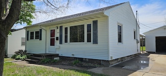 1832 Byron Ave, Waterloo, IA 50702