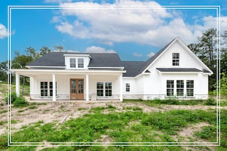550 Bogey Ct, Graniteville, SC 29829
