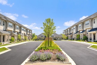 21599 W Field Ct Unit 10-101, Deer Park, IL 60010