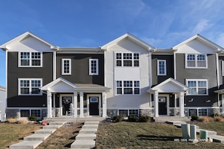 2131 Sassafras Way Unit B, Wonder Lake, IL 60097