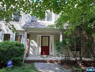 470 Engle St, Englewood, NJ 07631