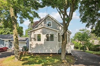 306 Clark Ave, Rochester, NY 14609