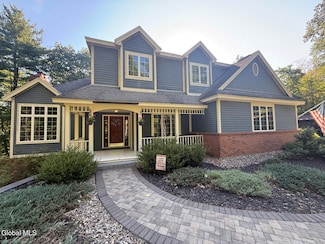 12 Pond Hollow Rd, Averill Park, NY 12018