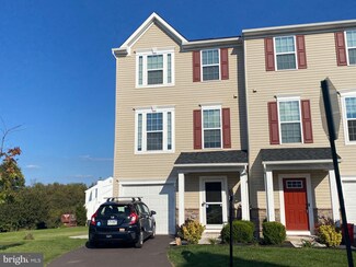 59 Jefferson Dr, Spring City, PA 19475