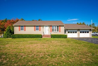 138 Guinea Rd, Biddeford, ME 04005