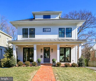 7911 Kentucky Ave, Bethesda, MD 20814