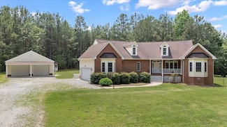 13531 Butlers Rd, Amelia Court House, VA 23002