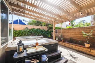 7814 Orchid Dr, Huntington Beach, CA 92648