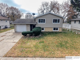 909 F St, Eagle, NE 68347