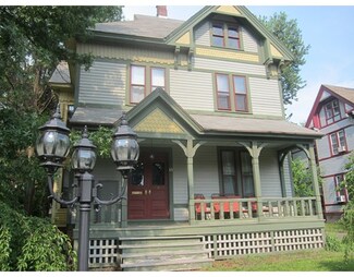 85 Westminster St, Springfield, MA 01109