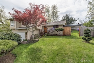 2217 W Birch St, Bellingham, WA 98229