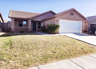 228 Vallejo Ave, Delano, CA 93215