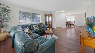 633 E New York St, Long Beach, CA 90813