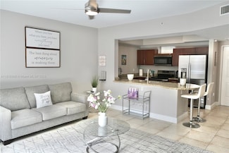 7275 SW 90th St Unit C409, Miami, FL 33156