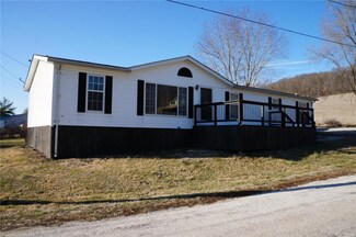 401 Davis St, Hardin, IL 62047