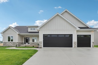 7704 Autumn Blaze Trail, Deforest, WI 53532