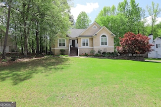 20 Southfield Dr, Newnan, GA 30265