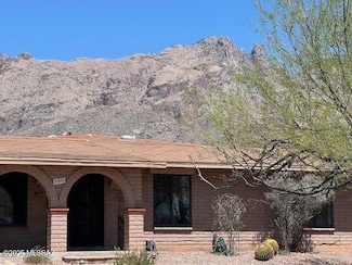 3555 E Marshall Gulch Place, Tucson, AZ 85718