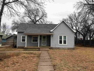 405 E Main St, Lyons, KS 67554