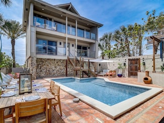 1421 N Atlantic Ave, New Smyrna Beach, FL 32169