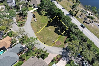 619 Bridgewater Ln SW, Vero Beach, FL 32962