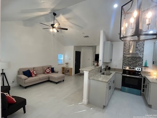 7438 Rimhurst, San Antonio, TX 78250